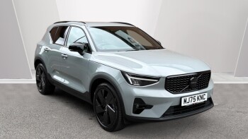 Volvo XC40 2.0 B3P Plus Black Edition 5dr Auto Petrol Estate